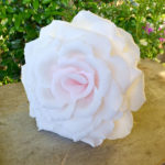 bouquet con maxi rosa di carta