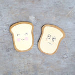 Sotto tazza Toast in legno dipinto - immagine 2
